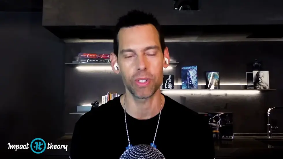 Legendary Psychologist Adam Grant on Why Leadership is All About Humility, Integrity and Adaptation 001