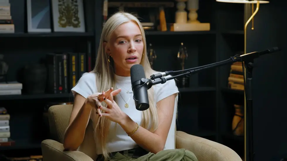 Alex Cooper ON: Feeling Insecure? This Video Will CHANGE Everything! | Jay Shetty 015