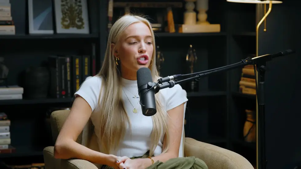 Alex Cooper ON: Feeling Insecure? This Video Will CHANGE Everything! | Jay Shetty 017