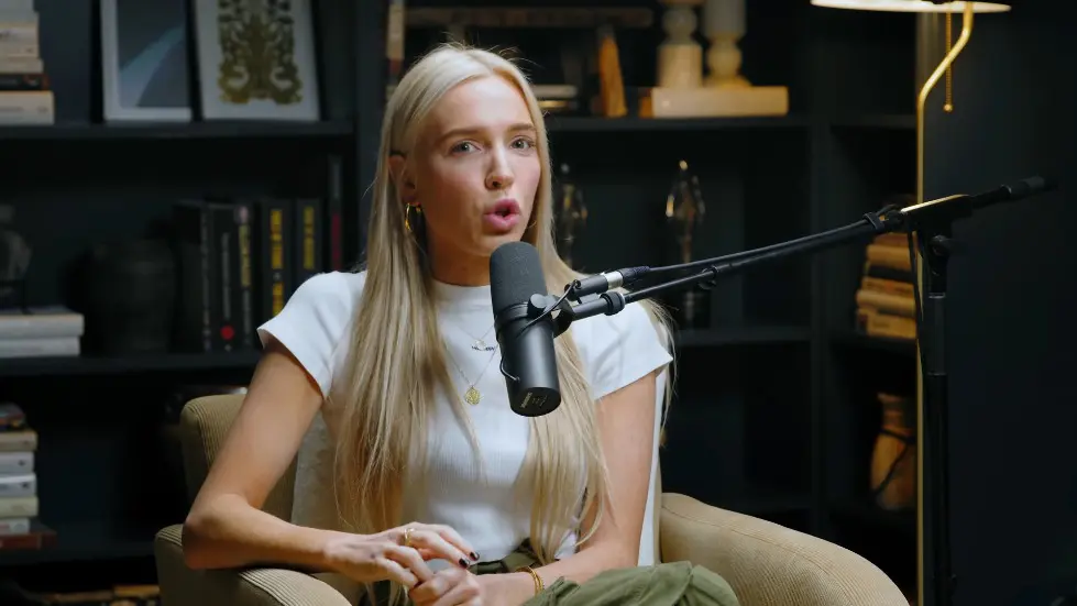 Alex Cooper ON: Feeling Insecure? This Video Will CHANGE Everything! | Jay Shetty 019