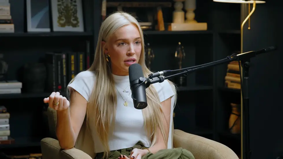 Alex Cooper ON: Feeling Insecure? This Video Will CHANGE Everything! | Jay Shetty 021