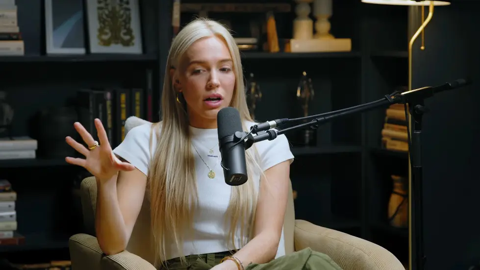 Alex Cooper ON: Feeling Insecure? This Video Will CHANGE Everything! | Jay Shetty 039