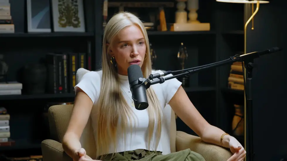 Alex Cooper ON: Feeling Insecure? This Video Will CHANGE Everything! | Jay Shetty 053