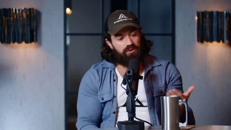 The Man That Makes Millionaires: How To Turn $1,000 Into $100 Million!: Alex Hormozi | E235 011