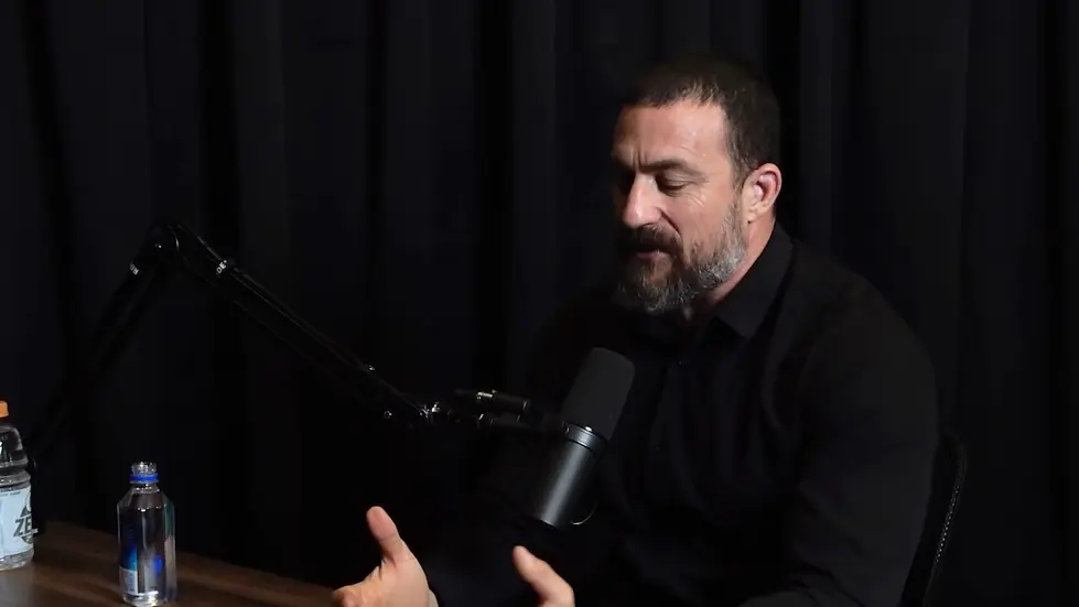 Andrew Huberman: Focus, Stress, Relationships, and Friendship | Lex Fridman Podcast #277 005