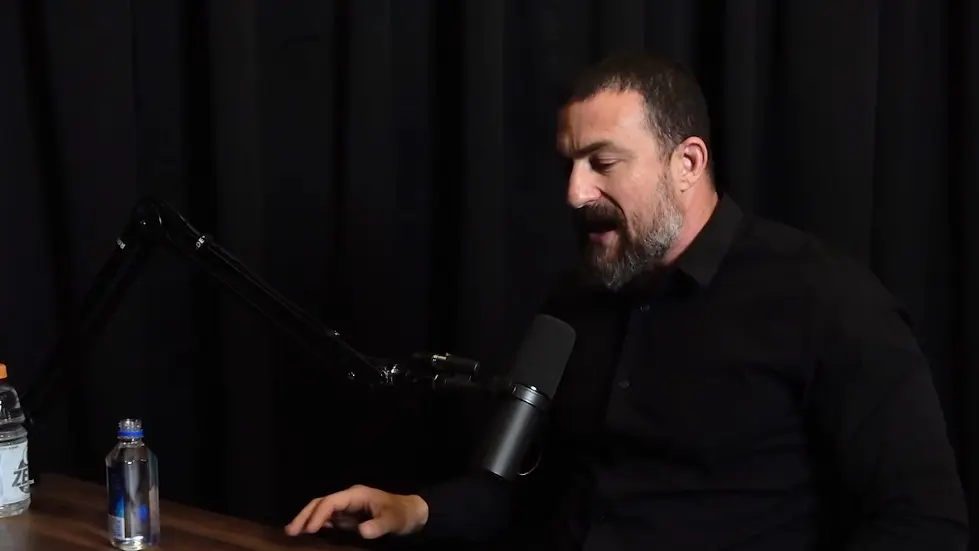 Andrew Huberman: Focus, Stress, Relationships, and Friendship | Lex Fridman Podcast #277 007