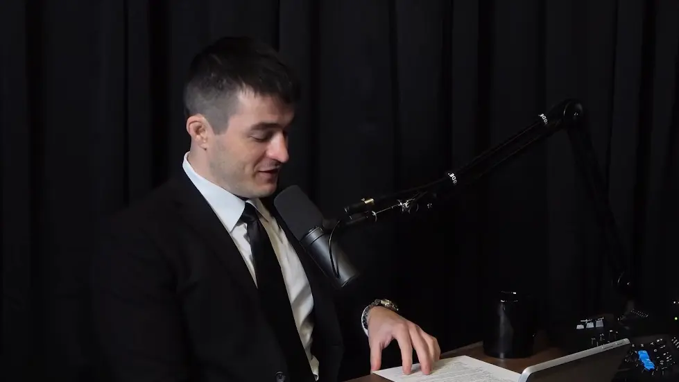 Andrew Huberman: Focus, Stress, Relationships, and Friendship | Lex Fridman Podcast #277 011