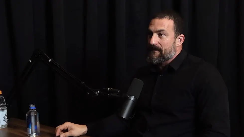 Andrew Huberman: Focus, Stress, Relationships, and Friendship | Lex Fridman Podcast #277 014