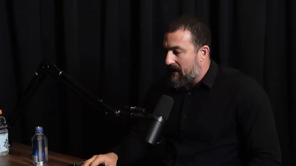Andrew Huberman: Focus, Stress, Relationships, and Friendship | Lex Fridman Podcast #277 025