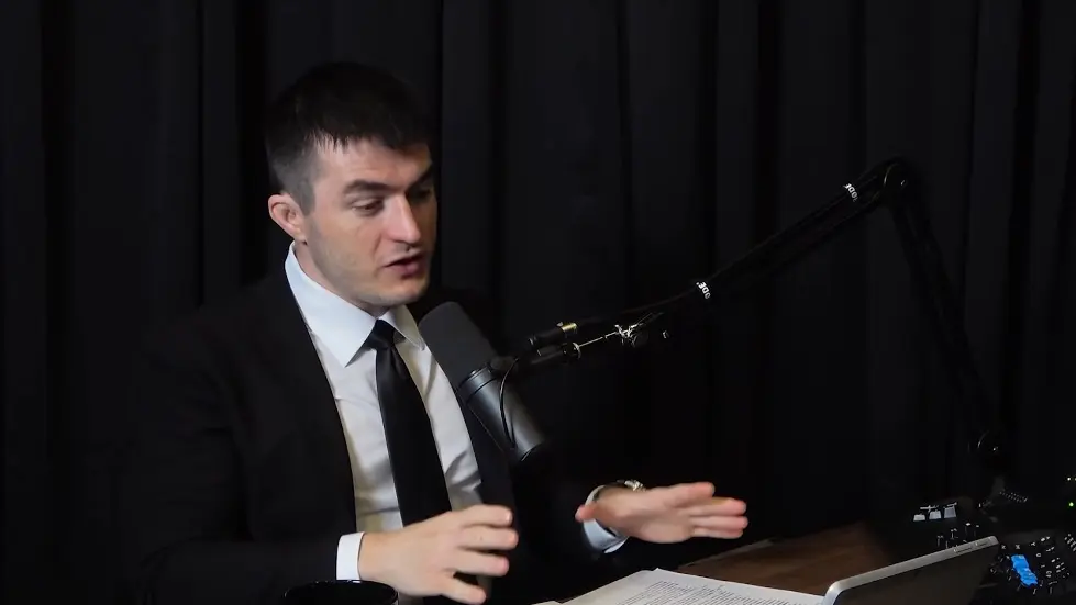 Andrew Huberman: Focus, Stress, Relationships, and Friendship | Lex Fridman Podcast #277 039