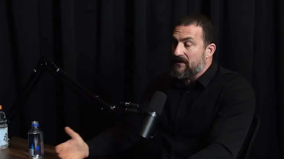Andrew Huberman: Focus, Stress, Relationships, and Friendship | Lex Fridman Podcast #277 042