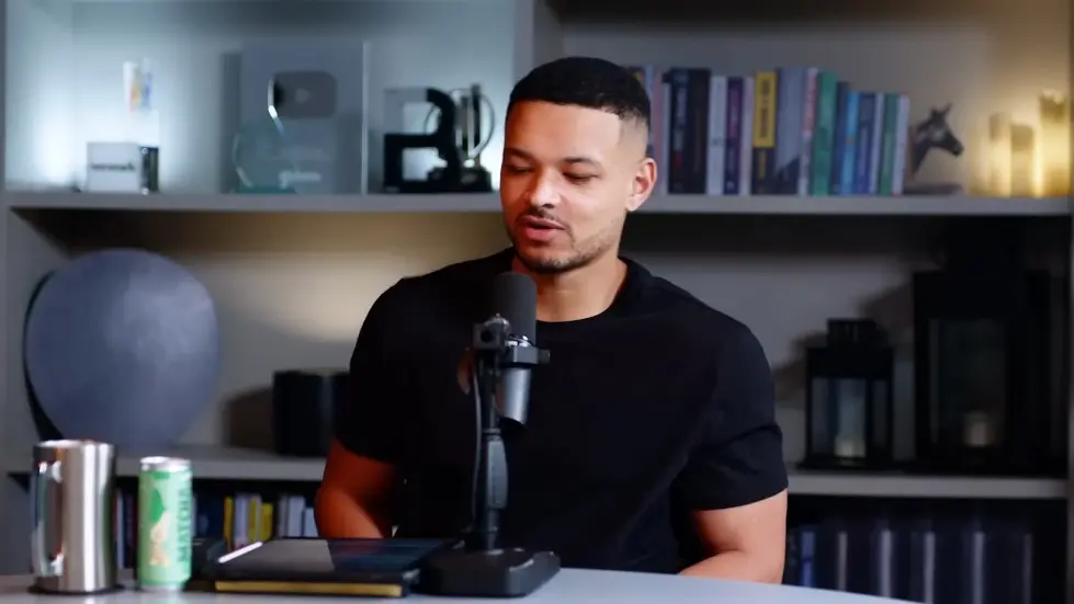 The Surprising & Unbelievable Dark Side Of Open Relationships: Aubrey Marcus | E242 020