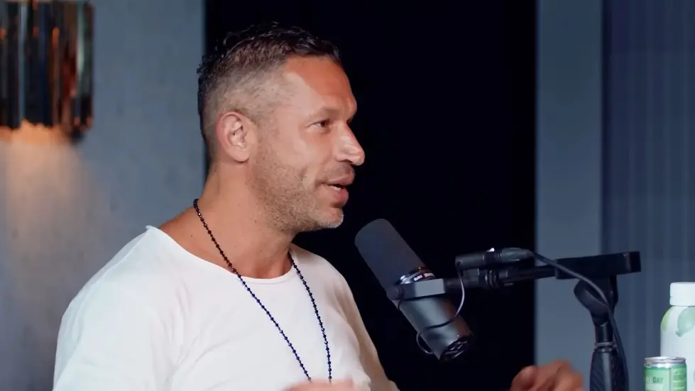 The Surprising & Unbelievable Dark Side Of Open Relationships: Aubrey Marcus | E242 025