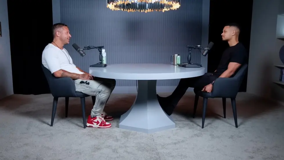 The Surprising & Unbelievable Dark Side Of Open Relationships: Aubrey Marcus | E242 032