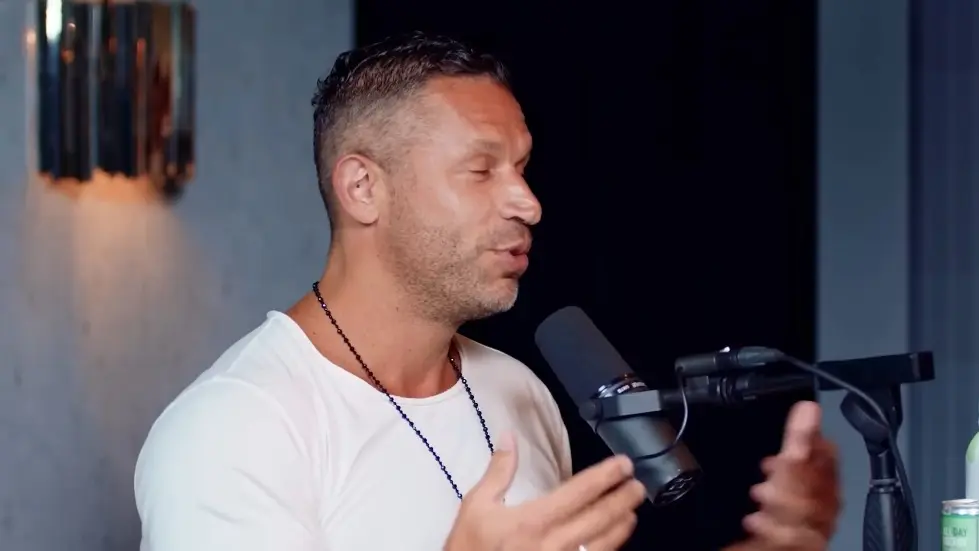 The Surprising & Unbelievable Dark Side Of Open Relationships: Aubrey Marcus | E242 033