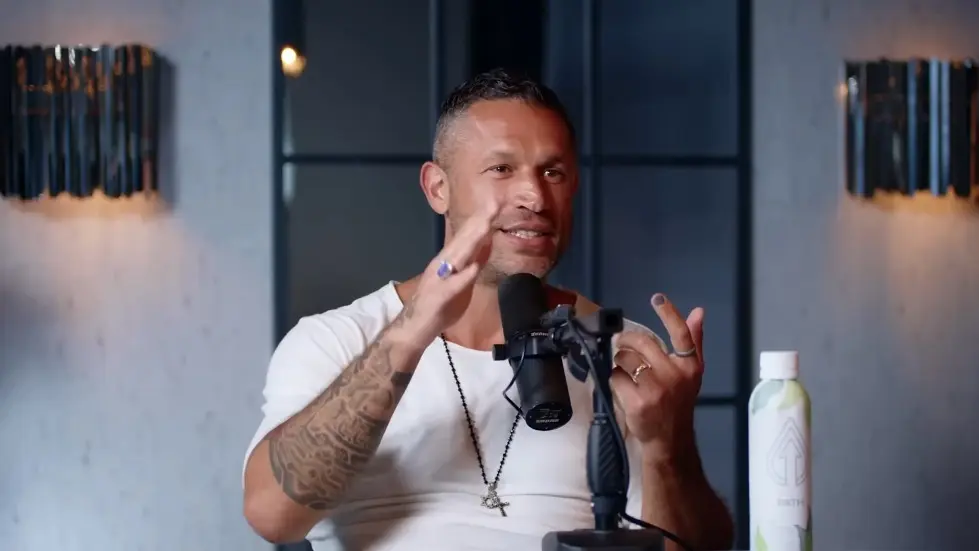 The Surprising & Unbelievable Dark Side Of Open Relationships: Aubrey Marcus | E242 040