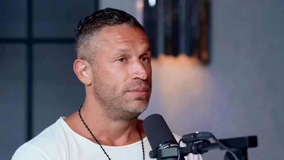 The Surprising & Unbelievable Dark Side Of Open Relationships: Aubrey Marcus | E242 041