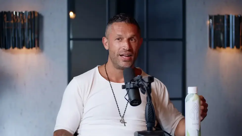 The Surprising & Unbelievable Dark Side Of Open Relationships: Aubrey Marcus | E242 046