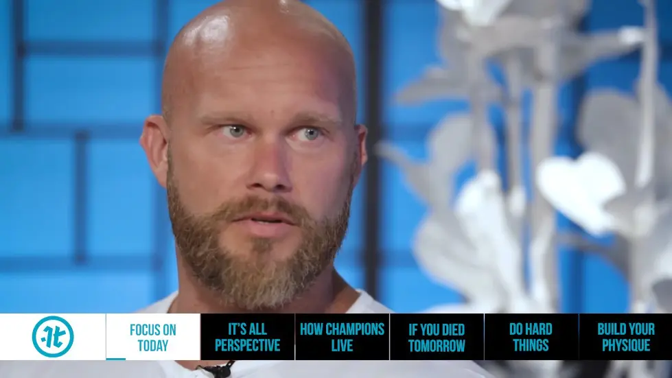 This &ldquo;Bodybuilding Yogi&rdquo; Explains Why Mindset Trumps All | Ben Pakulski on Health Theory 003