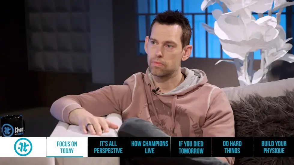 This &ldquo;Bodybuilding Yogi&rdquo; Explains Why Mindset Trumps All | Ben Pakulski on Health Theory 008