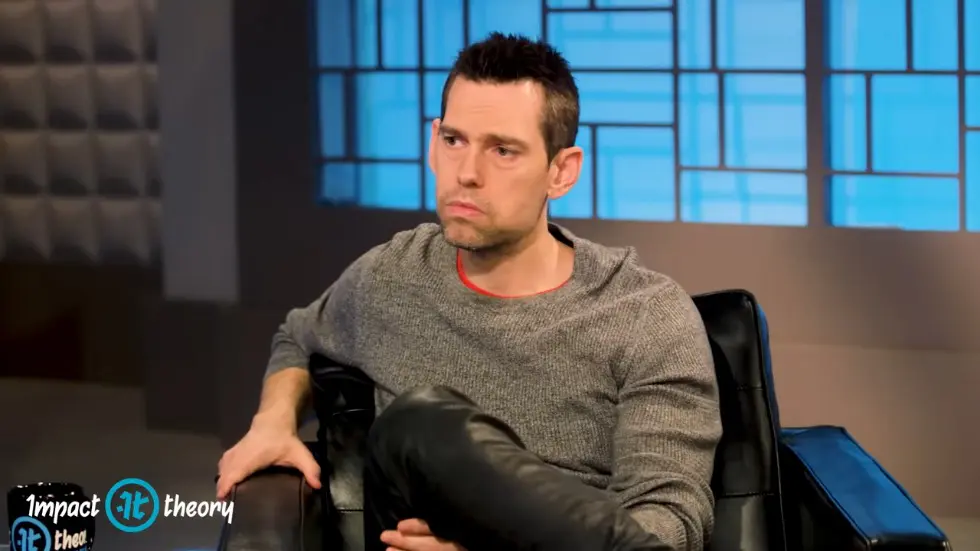 How to Quit Social Media and Master Your Focus | Cal Newport on Impact Theory 020