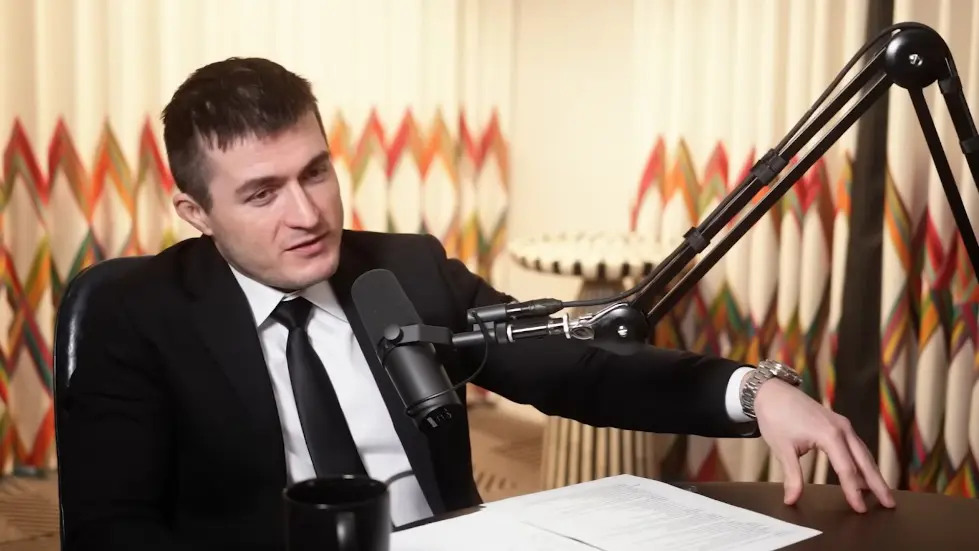 Chris Voss: FBI Hostage Negotiator | Lex Fridman Podcast #364 035