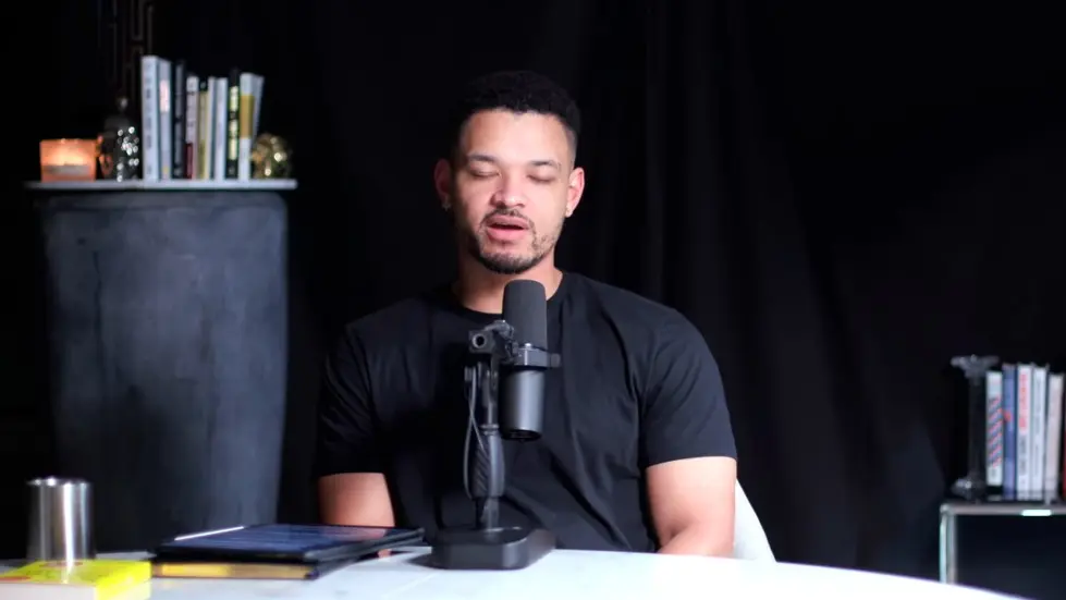 FBI&rsquo;s Top Hostage Negotiator: The Art Of Negotiating To Get Whatever You Want: Chris Voss | E147 005