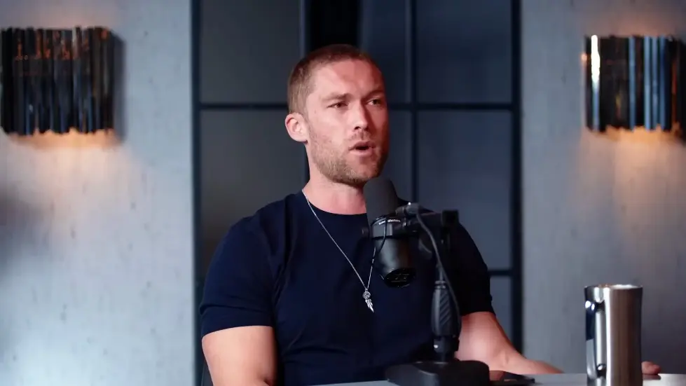 Chris Williamson: The Shocking New Research On Why Men And Women Are No Longer Compatible! | E237 022