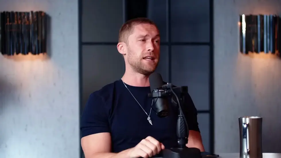 Chris Williamson: The Shocking New Research On Why Men And Women Are No Longer Compatible! | E237 027