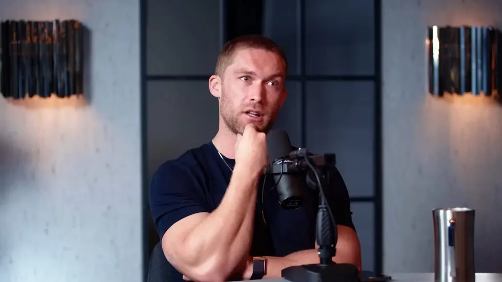 Chris Williamson: The Shocking New Research On Why Men And Women Are No Longer Compatible! | E237 031