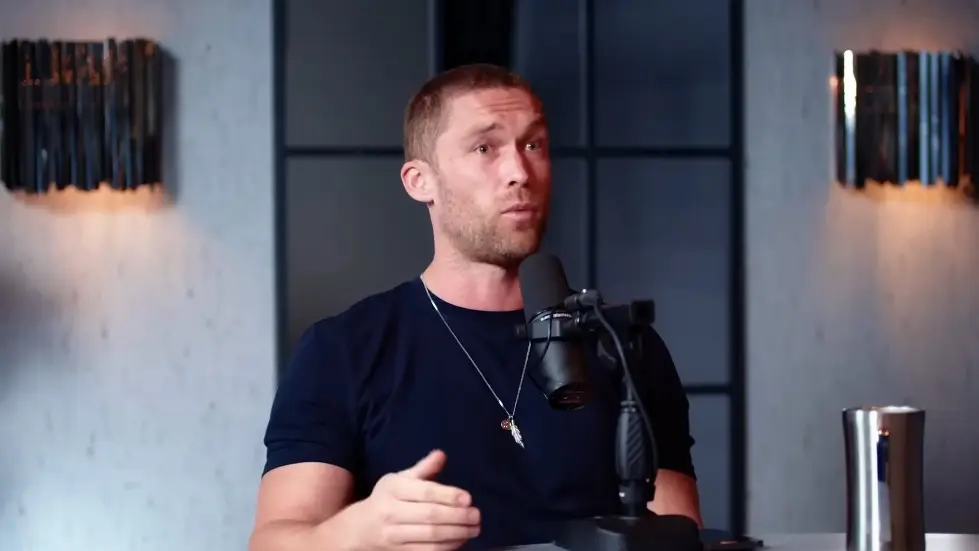 Chris Williamson: The Shocking New Research On Why Men And Women Are No Longer Compatible! | E237 040