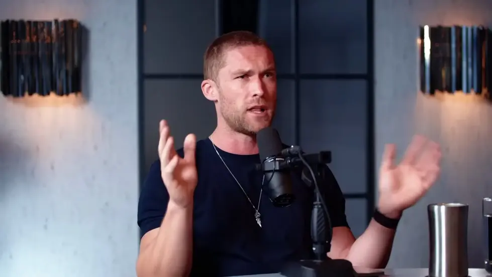 Chris Williamson: The Shocking New Research On Why Men And Women Are No Longer Compatible! | E237 064