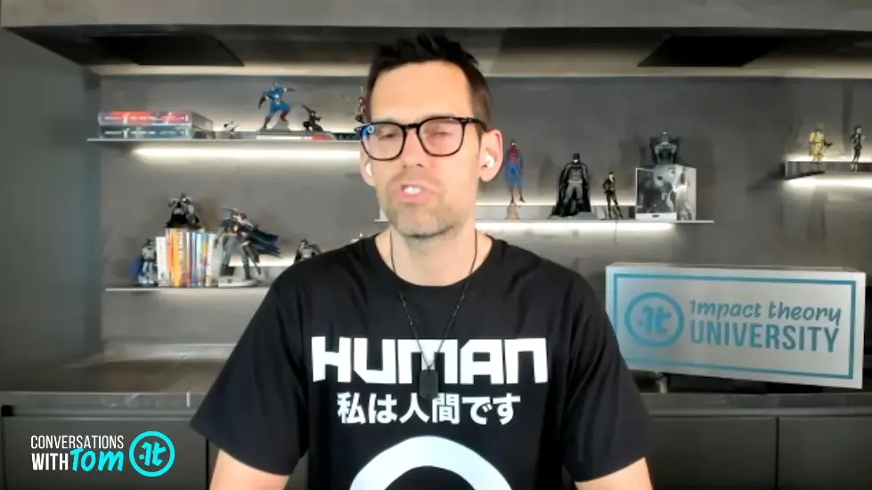 Fight Club Author Chuck Palahniuk on Life, Death and Finding Meaning In Your Life 033