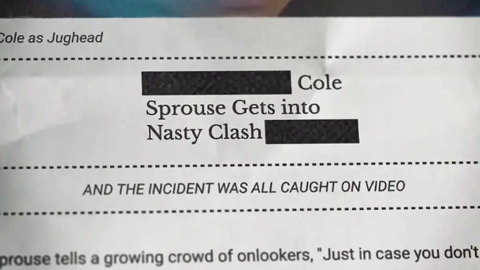 Cole Sprouse: My Narcissistic Mum Sacrificed My Childhood For Fame! | E229 001