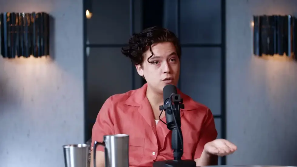 Cole Sprouse: My Narcissistic Mum Sacrificed My Childhood For Fame! | E229 029