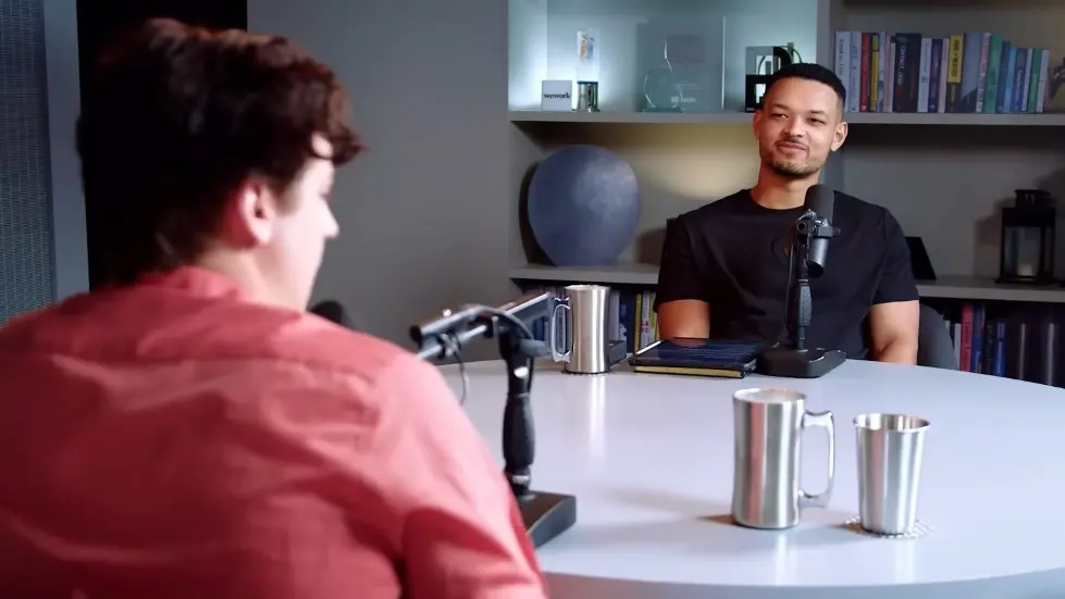 Cole Sprouse: My Narcissistic Mum Sacrificed My Childhood For Fame! | E229 030