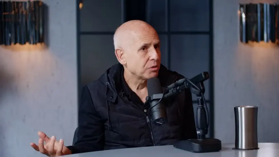 Doctor & Therapist To The Worlds Superstars: Justin Bieber, Miley Cyrus, Bella Hadid! - Daniel Amen 007