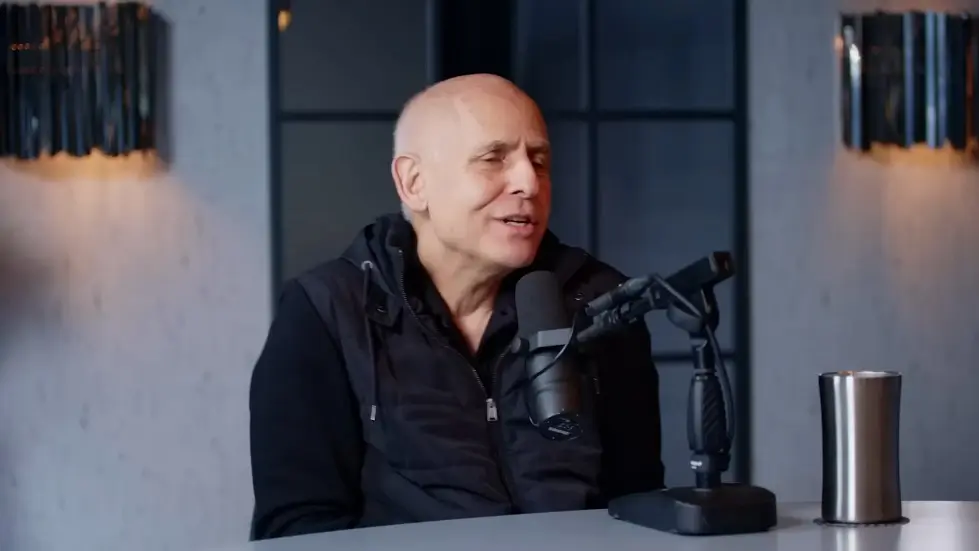 Doctor & Therapist To The Worlds Superstars: Justin Bieber, Miley Cyrus, Bella Hadid! - Daniel Amen 018