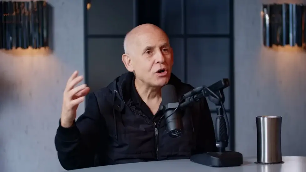 Doctor & Therapist To The Worlds Superstars: Justin Bieber, Miley Cyrus, Bella Hadid! - Daniel Amen 030