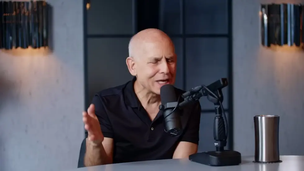 Doctor & Therapist To The Worlds Superstars: Justin Bieber, Miley Cyrus, Bella Hadid! - Daniel Amen 042