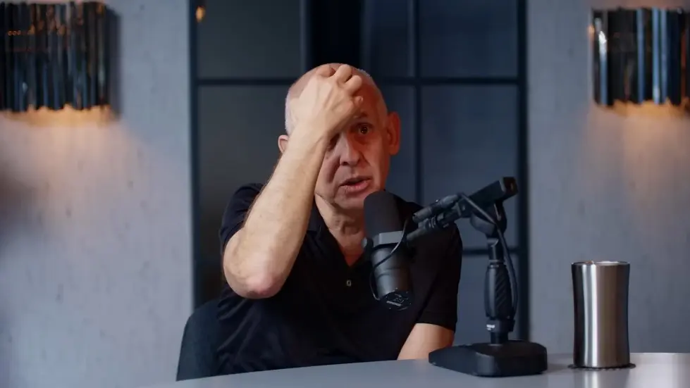 Doctor & Therapist To The Worlds Superstars: Justin Bieber, Miley Cyrus, Bella Hadid! - Daniel Amen 053