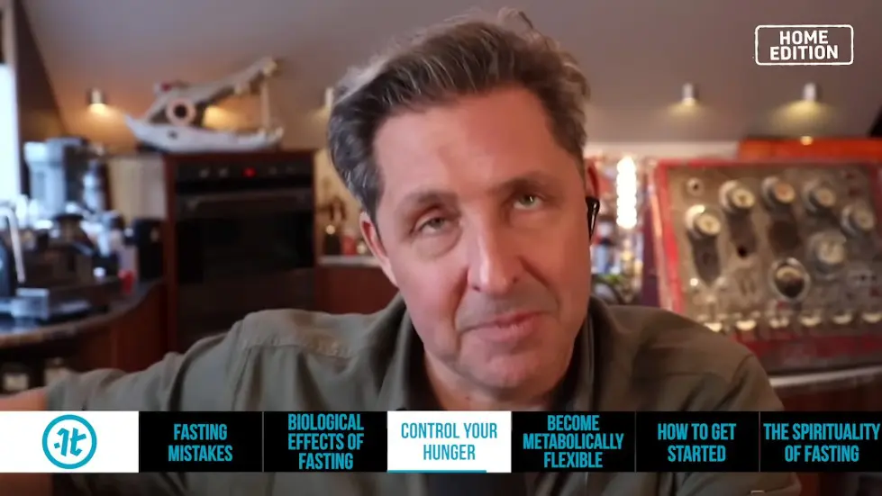 The Intermittent FASTING MISTAKES That Make You GAIN WEIGHT! | Dave Asprey 024