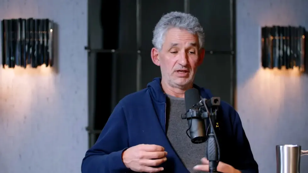 Doctor Tim Spector: The Shocking New Truth About Weight Loss, Calories & Diets | E209 011