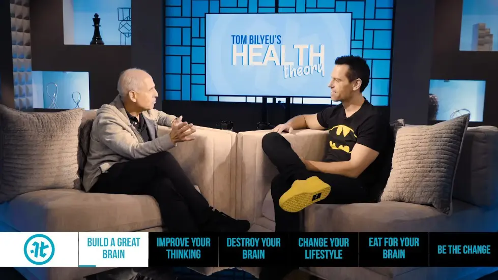 11 Risk Factors That Destroy Your Brain | Dr. Daniel Amen on Health Theory 005