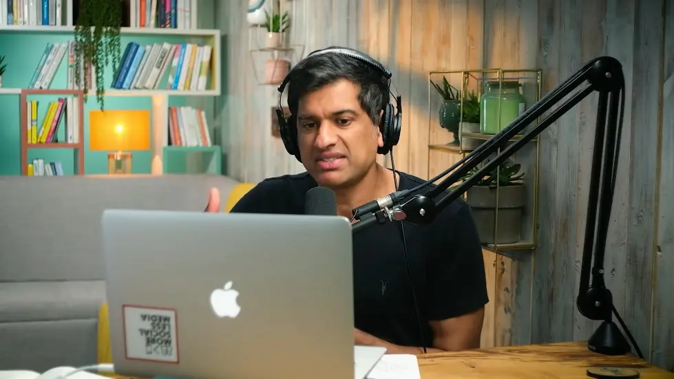 The MOST EYE OPENING Speech On Why You FEEL LOST & UNHAPPY In Life! | Dr. Rangan Chatterjee 006