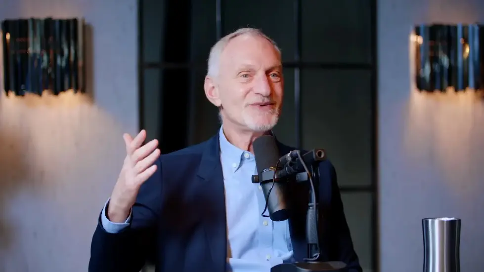 10 Life-changing Lessons From The Longest Ever Study On Human Happiness! Dr. Robert Waldinger | E246 010