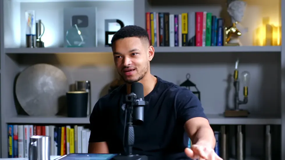 No.1 Neuroscientist: Age 30 to 50 Will Be Your Unhappiest, Here