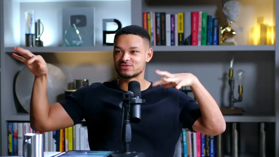 No.1 Neuroscientist: Age 30 to 50 Will Be Your Unhappiest, Here