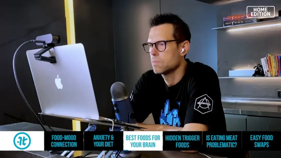 Harvard Nutritional Psychiatrist Shares the Key Foods for Incredible Mental Health | Dr. Uma Naidoo 016