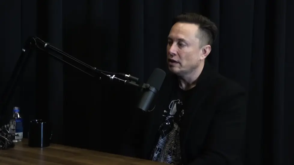 Elon Musk: SpaceX, Mars, Tesla Autopilot, Self-Driving, Robotics, and AI | Lex Fridman Podcast #252 012